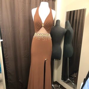 Precious Formals long gown Brown size 4, Halter